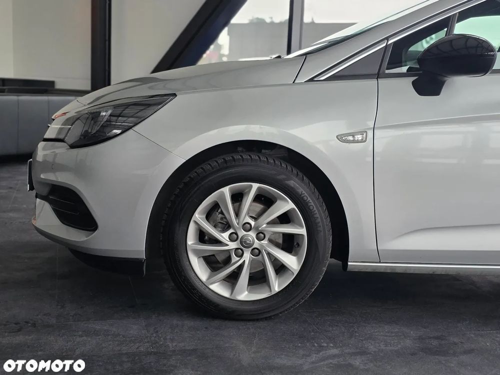 Opel Astra 1.5 CDTI Ultimate S&S - 9