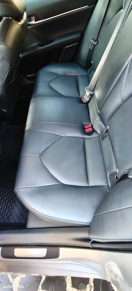 Toyota Camry 2.5 Dynamic - 25