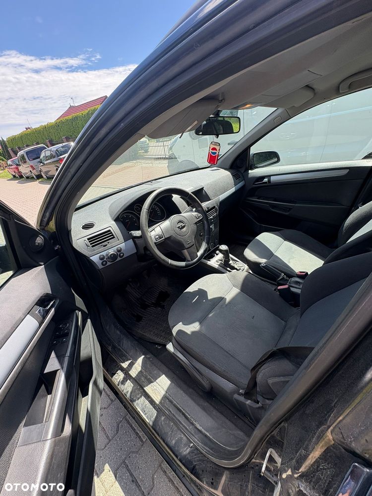 Opel Astra 1.9 CDTI Enjoy - 14