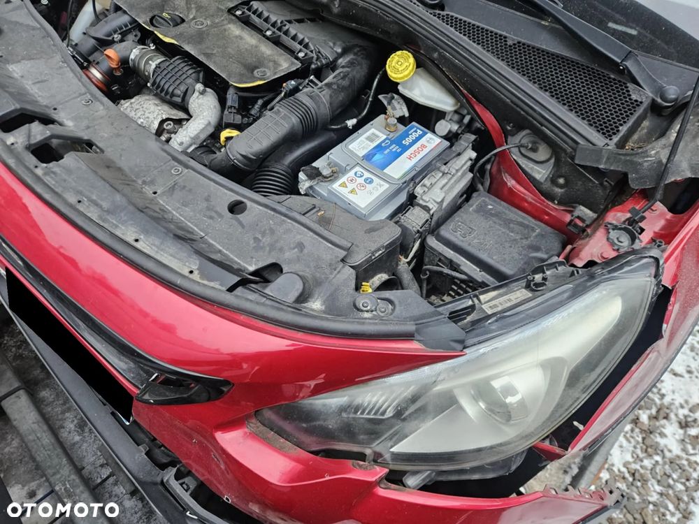 Peugeot 2008 1.6 BlueHDi Crossway - 17