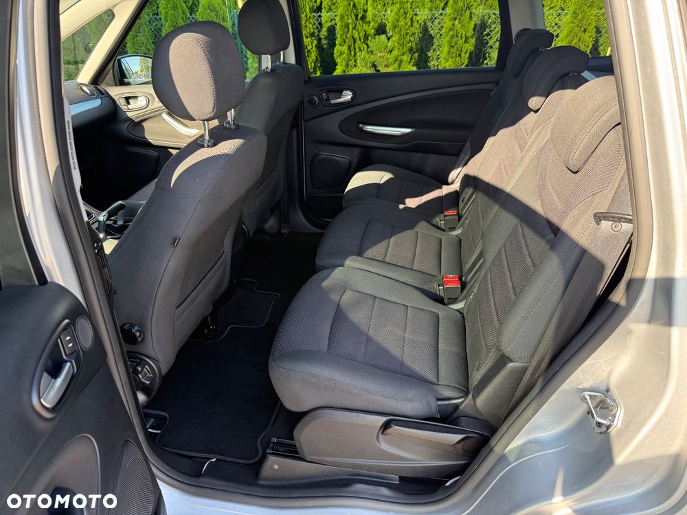 Ford S-Max - 7