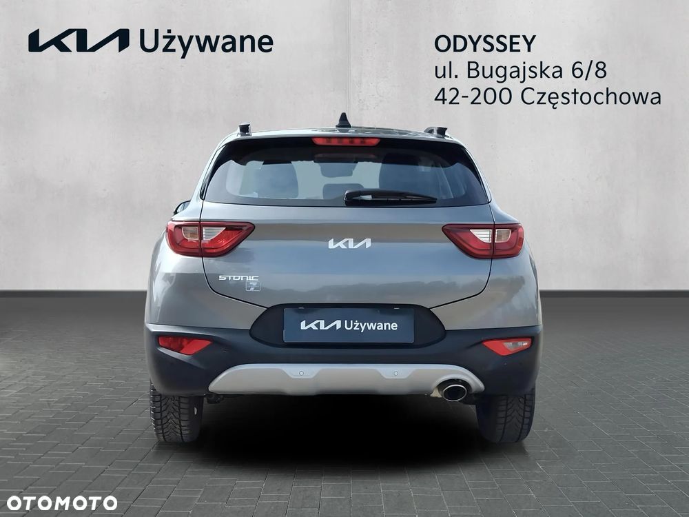 Kia Stonic 1.2 L - 4