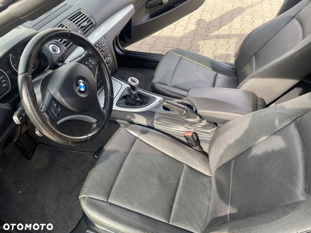 BMW Seria 1 - 16