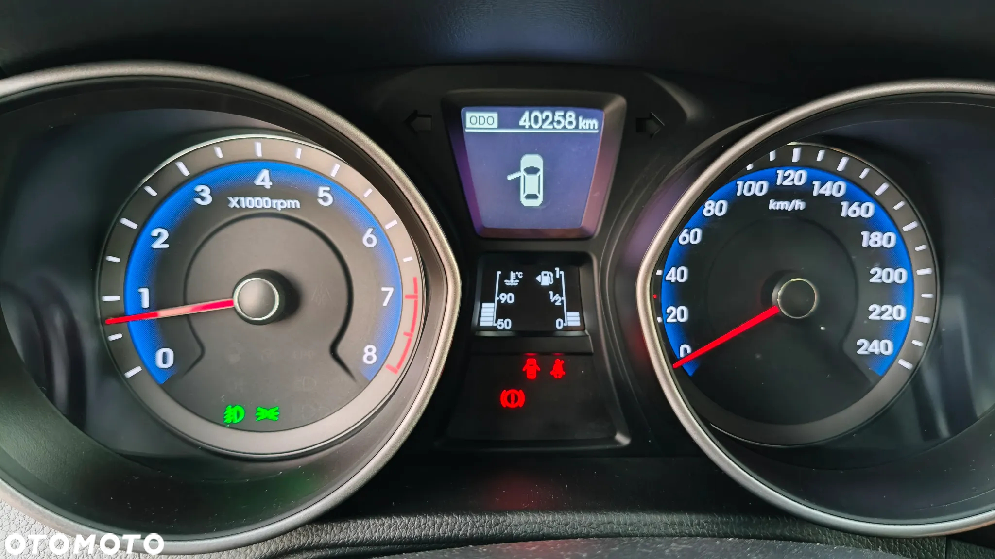 Hyundai i30 1.6 Comfort - 19