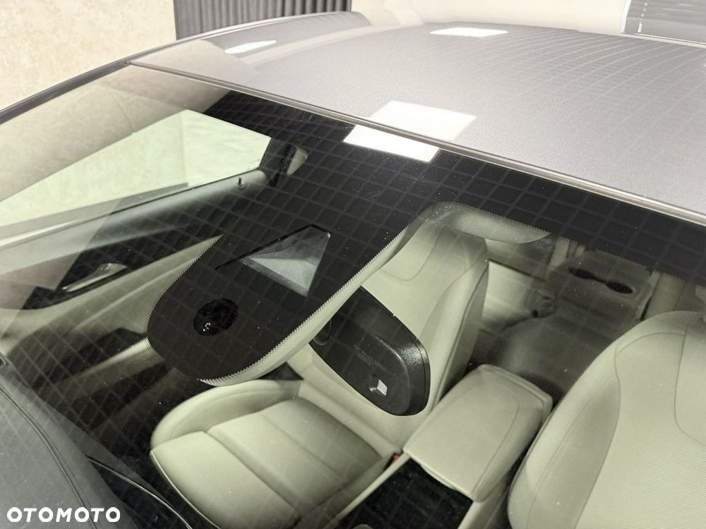 Opel Insignia - 16