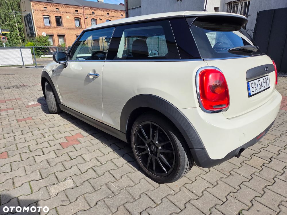 MINI ONE Standard - 17