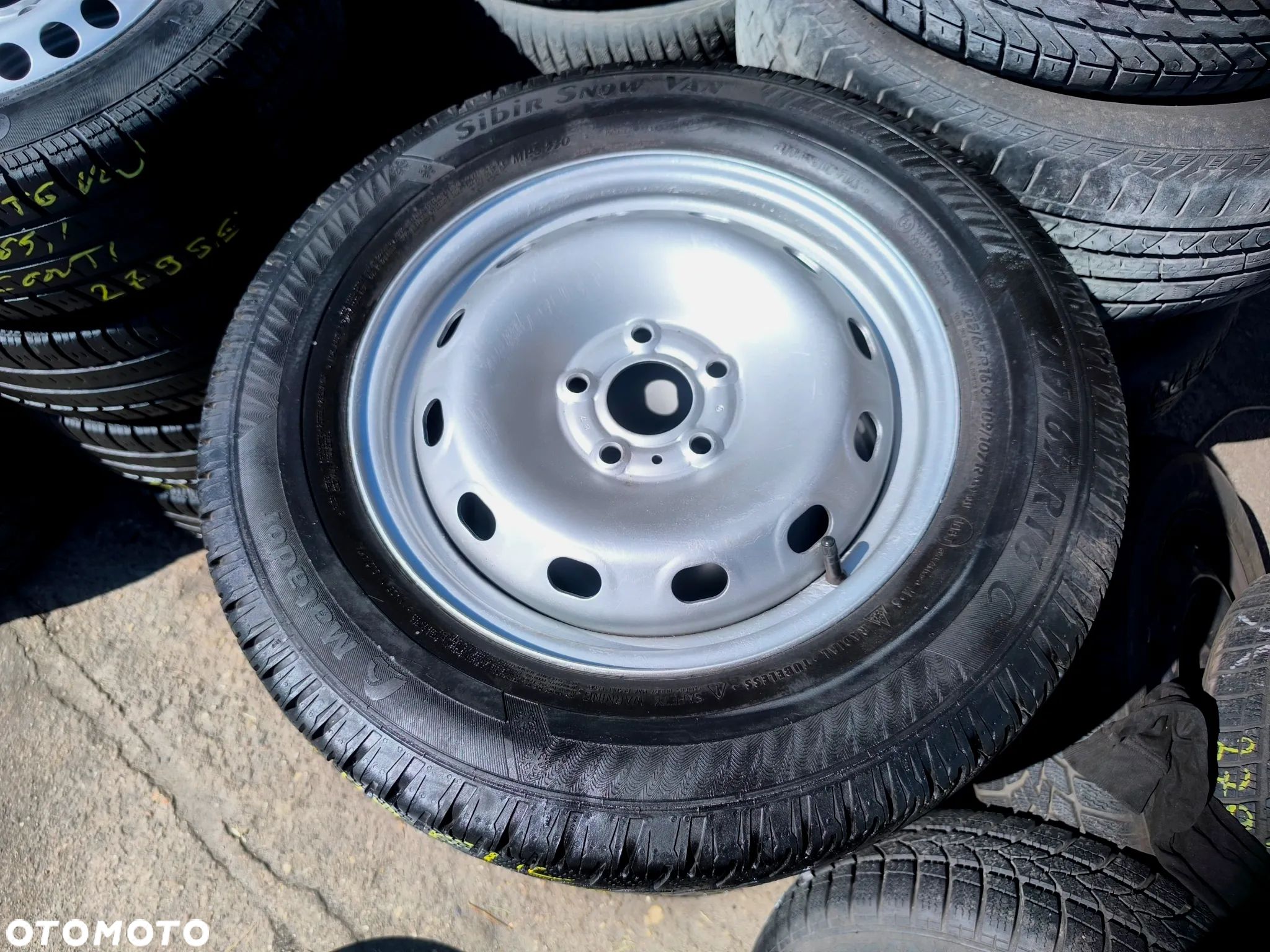 5x114,3 5x114 Felgi Stalowe Stal 16C 16 C Koła Zimowe Zima RENAULT TRAFIC III 3 OPEL VIVARO B II 2 FIAT TALENTO NISSAN NV300 PRIMASTAR II 2 6mm Legnica ALU-RAD 215/65 - 1