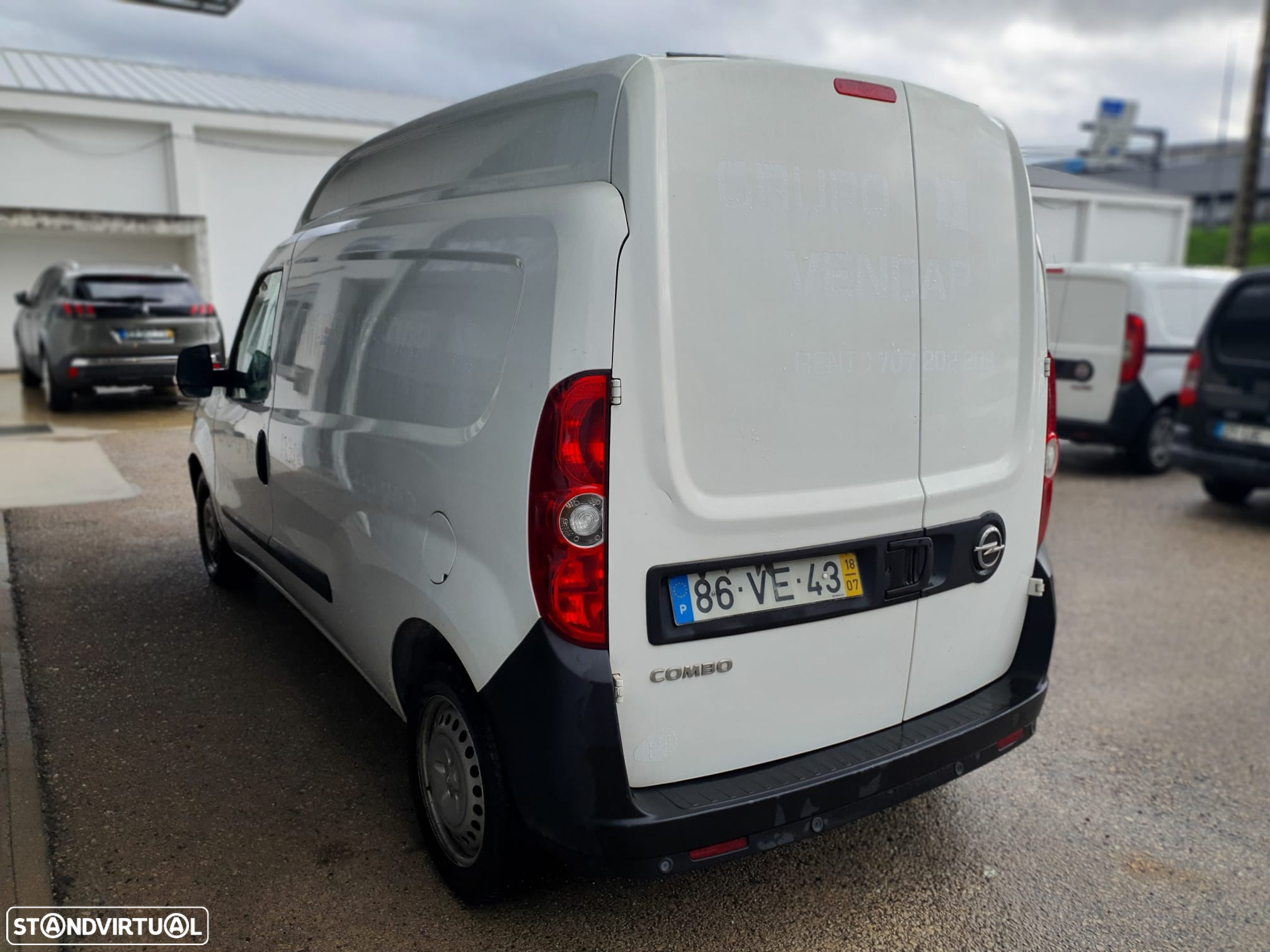 Opel Combo XL 1.6CDTI 105cv Maxi - 4