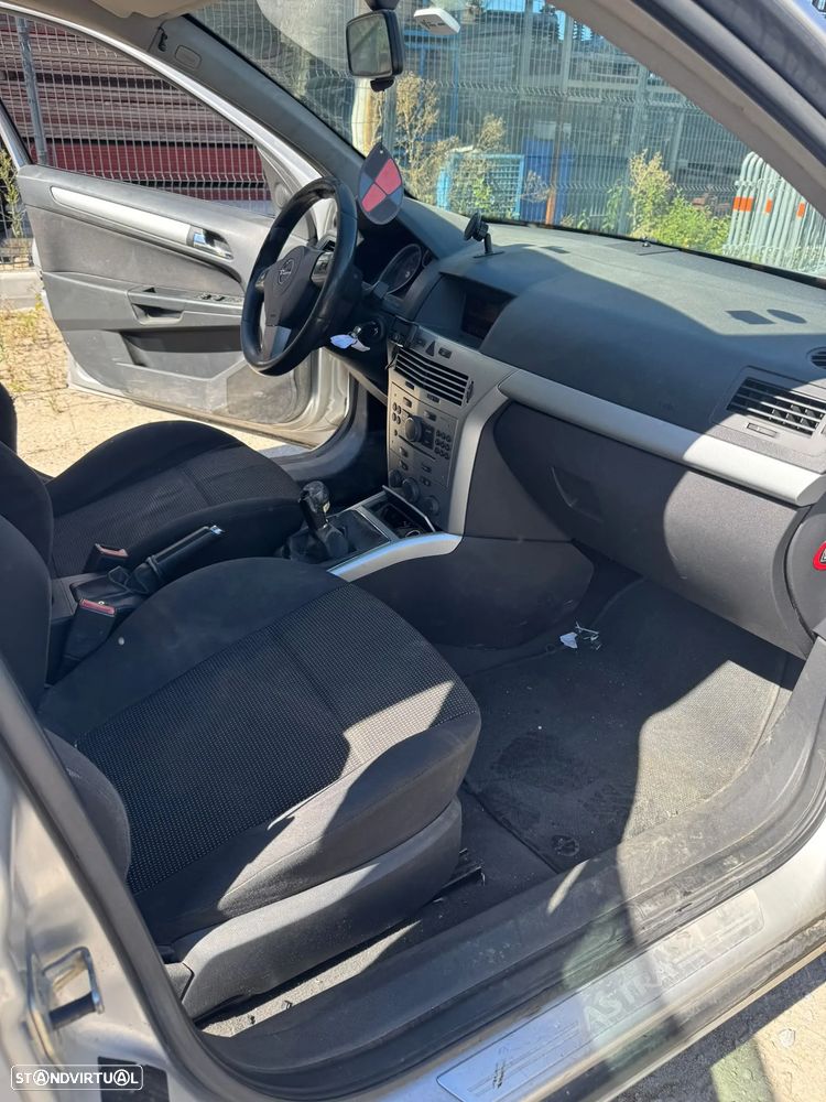 Opel Astra 1.7 CDTi Cosmo - 4