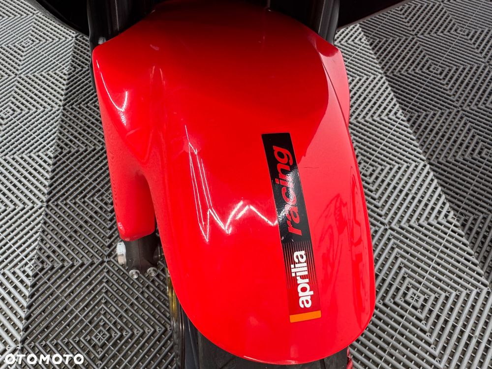 Aprilia RSV - 41