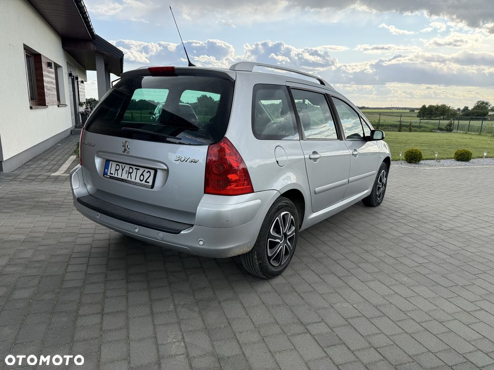 Peugeot 307 - 3