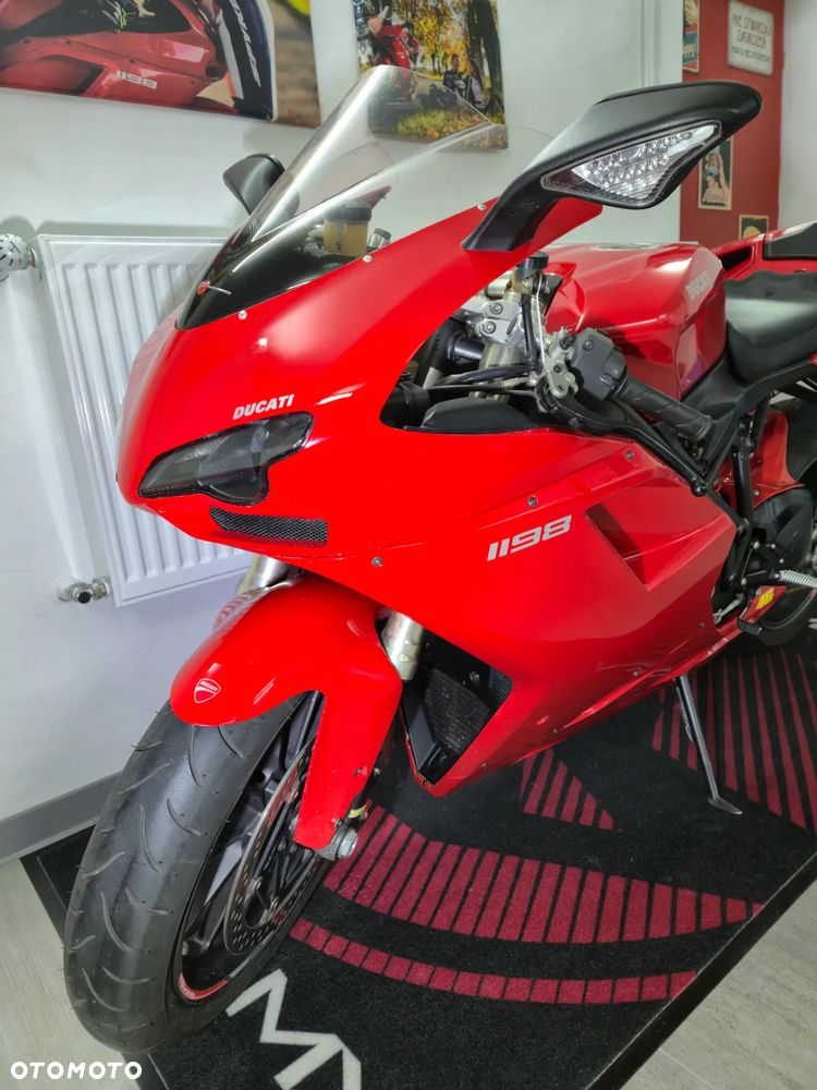 Ducati 1198 - 15
