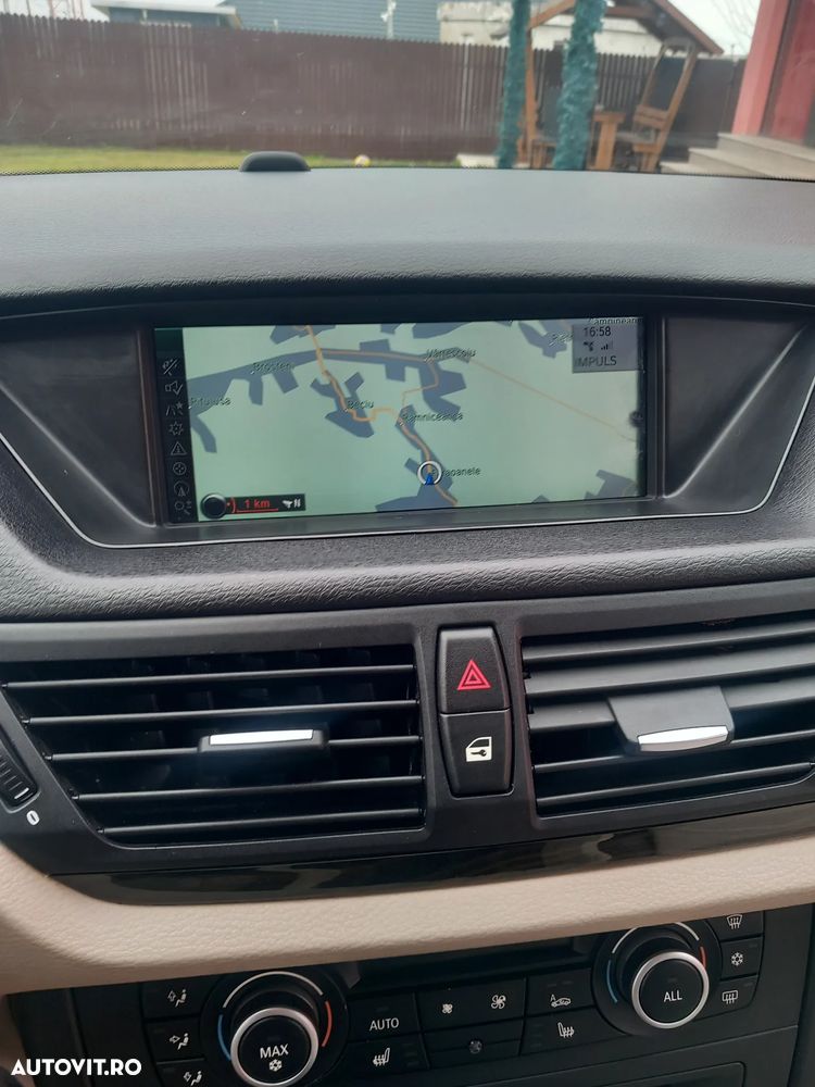 BMW X1 xDrive20d - 14