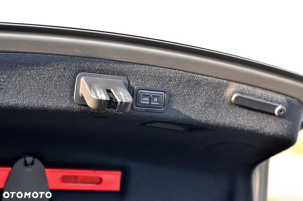 Audi A6 Limousine 2.0 TDI Ultra DPF S tronic - 19