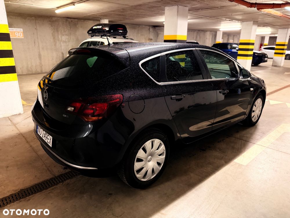 Opel Astra - 13