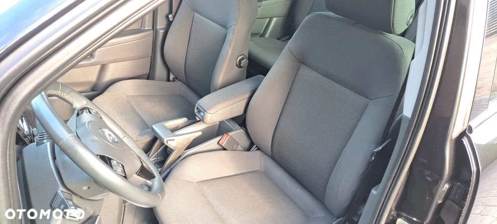Opel Zafira 1.8 Innovation - 35