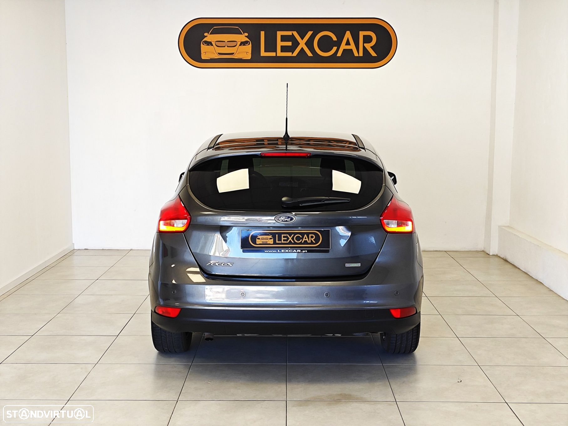 Ford Focus 1.0 SCTi Titanium - 61