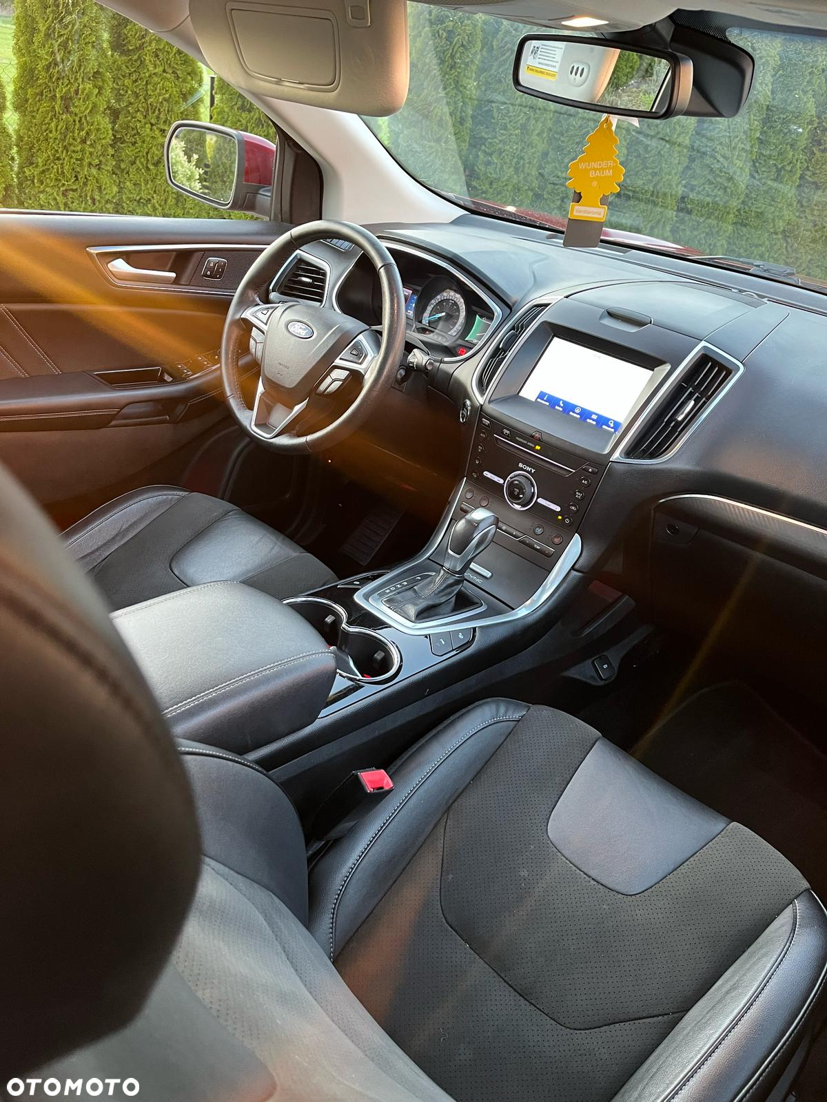 Ford Edge - 14