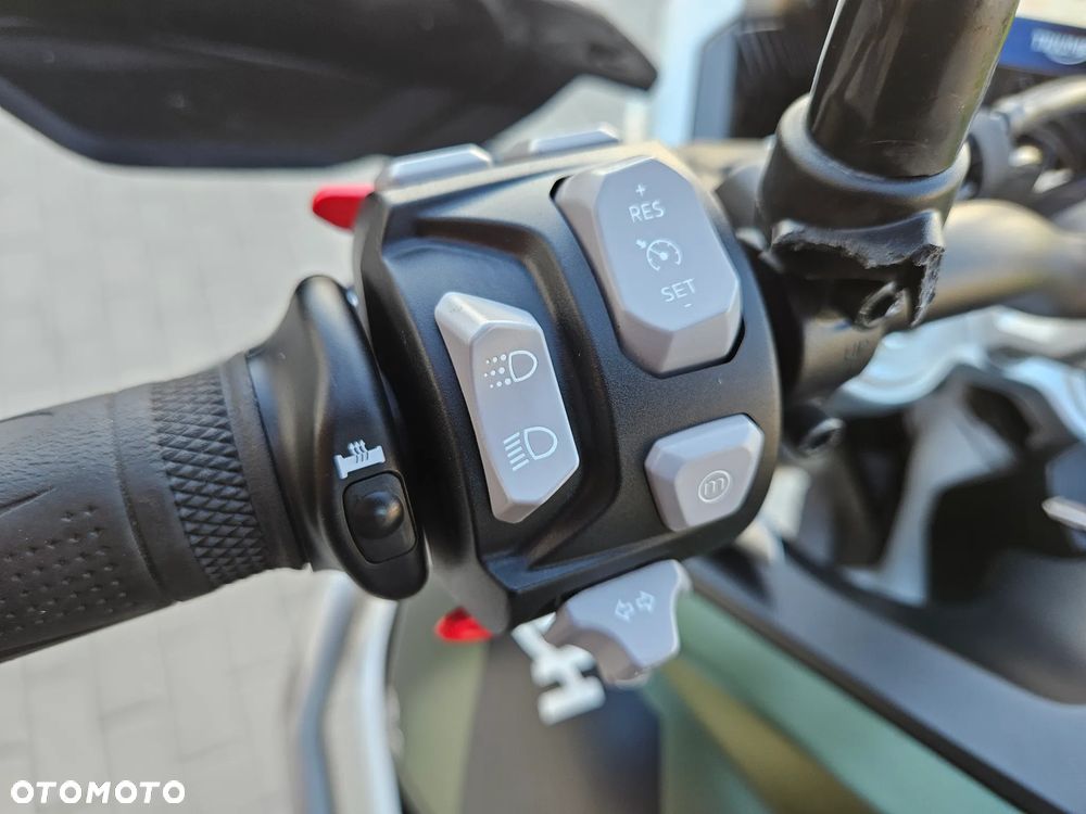 Triumph Tiger - 13