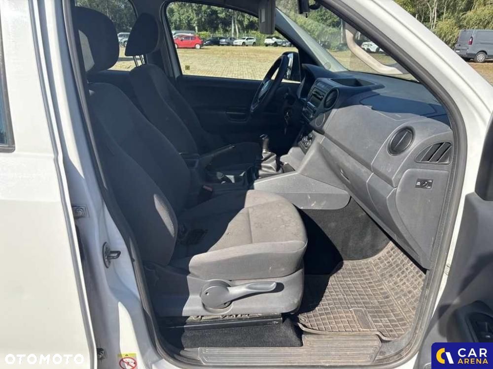 Volkswagen Amarok - 26