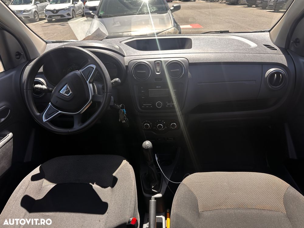 Dacia Lodgy 1.2 TCe 115 CP Laureate - 9