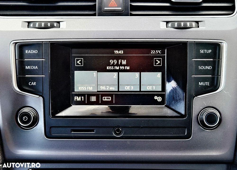 Volkswagen Golf - 19