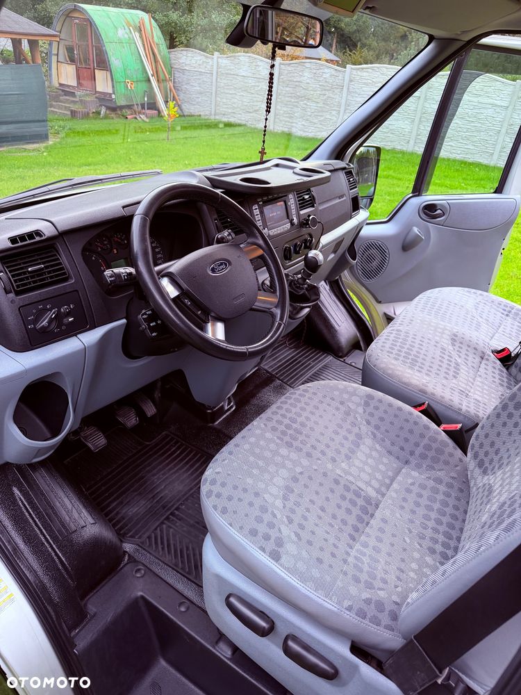 Ford Transit - 9