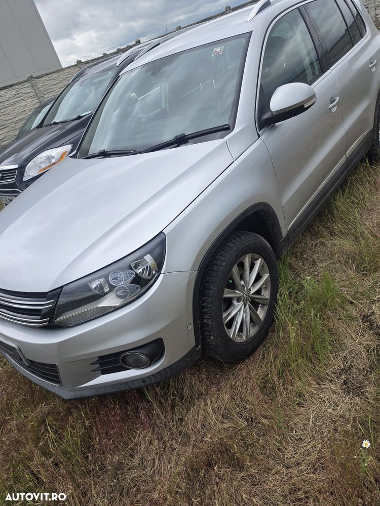 Fata completa  tiguan facelift  2011-2016  bara capota far trager - 4