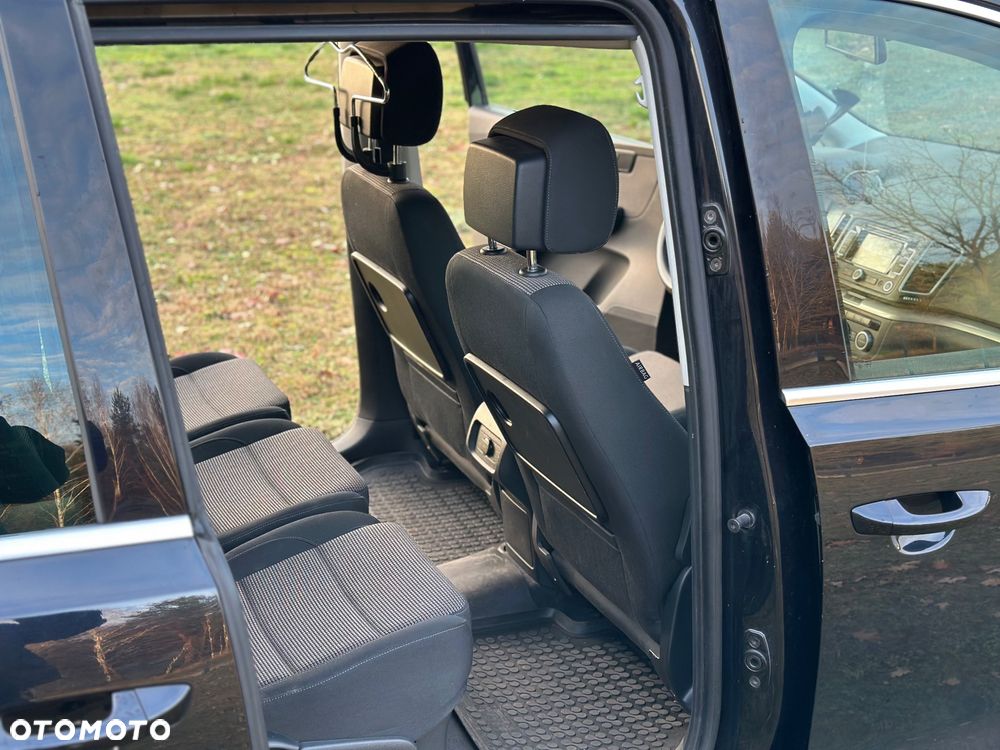 Volkswagen Sharan 2.0 TDI DSG BlueMotion Technology Highline - 14