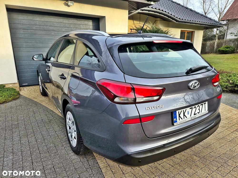 Hyundai i30 1.4 T-GDI Comfort DCT - 13