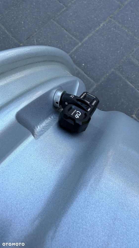 Felgi aluminowe r17 5x112 ET27 8.5J BMW Mercedes audi seat skoda vw koła alufelgi - 14