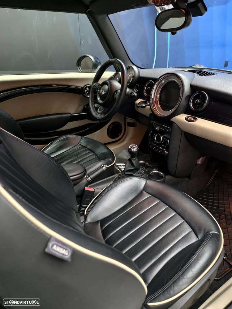 MINI Cabrio Cooper D - 35