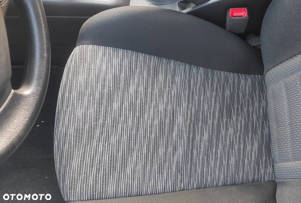 Kia Ceed 1.6 Optimum - 19