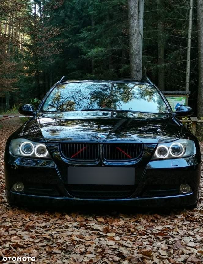 BMW Seria 3 320d - 3