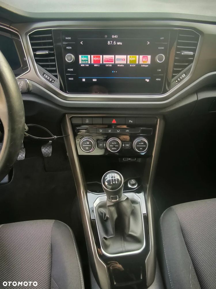 Volkswagen T-Roc 1.0 TSI OPF Style - 23