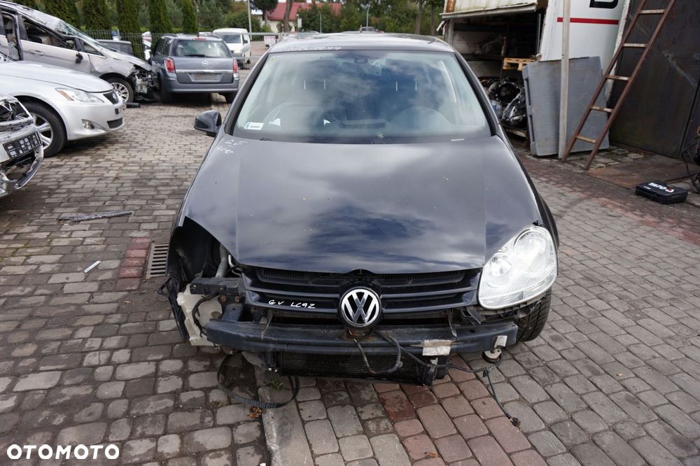 VOLKSWAGEN GOLF V 5D HB 2008 LC9Z 1.4 TSI CAXA 122KM JPG CZARNY na części - 8
