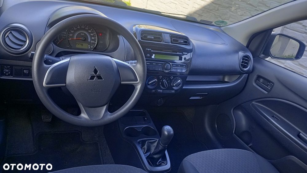 Mitsubishi Space Star - 7