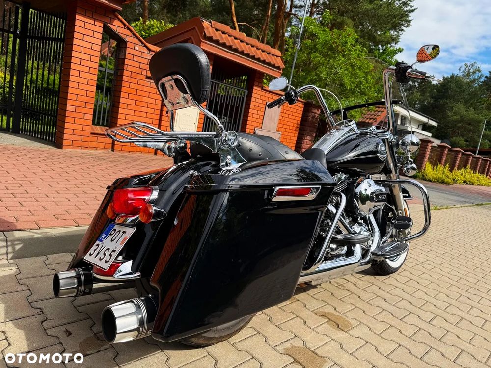 Harley-Davidson Touring Road King - 26