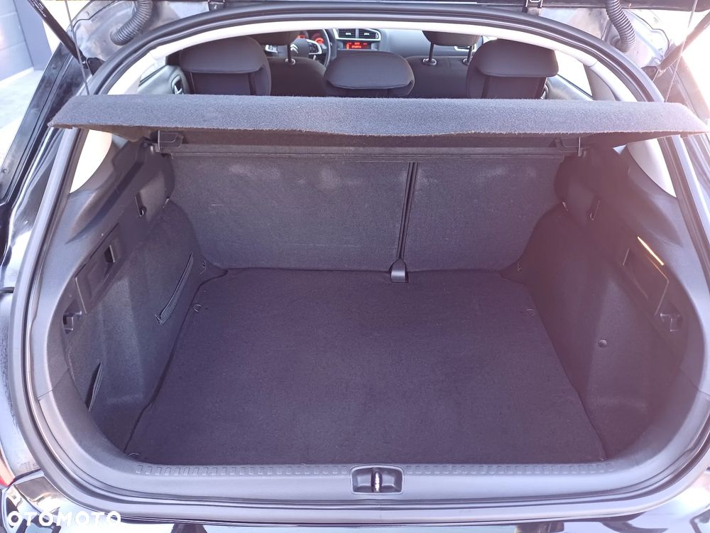 Citroën C4 1.6 HDi Attraction - 18