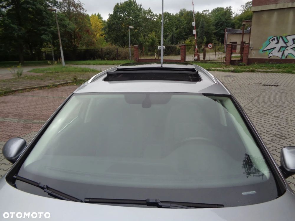 Volkswagen Passat 1.6 TDI BMT Comfortline - 28