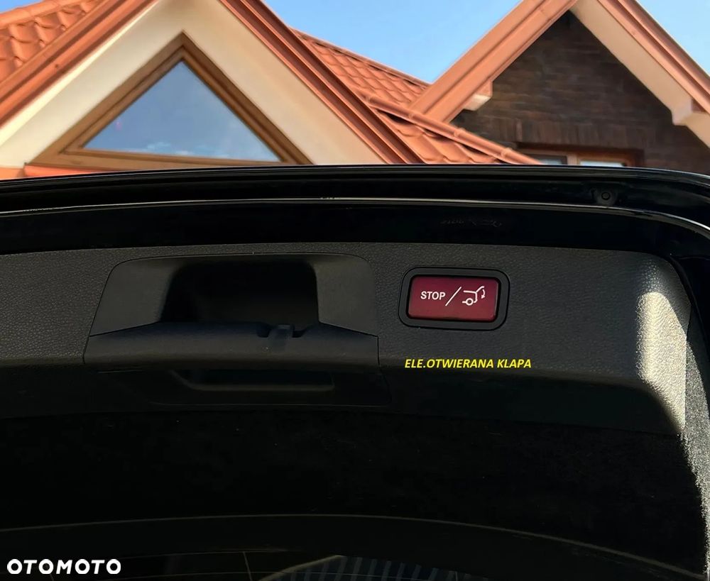 Mercedes-Benz Klasa E 220 d T 9G-TRONIC AMG Line - 9