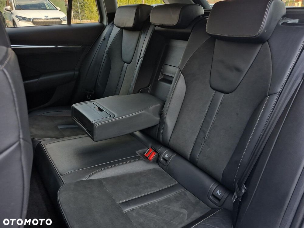 Skoda Octavia 2.0 TDI 4x4 Scout DSG - 12