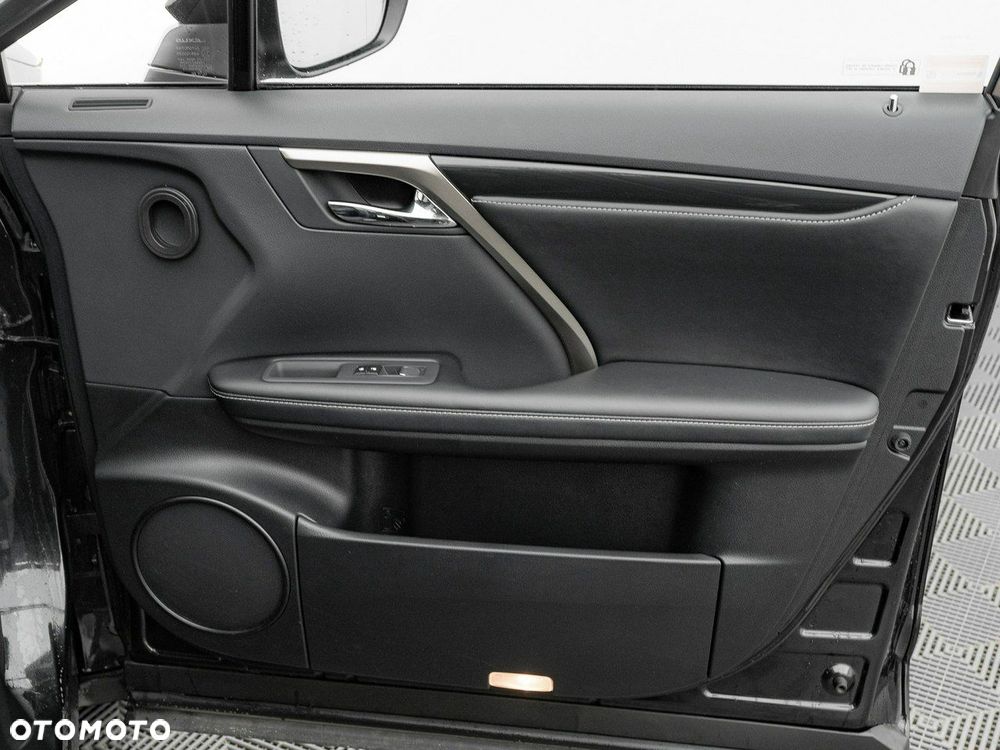 Lexus RX 450h L Prestige - 35