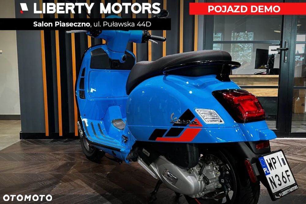 Vespa GTS - 7