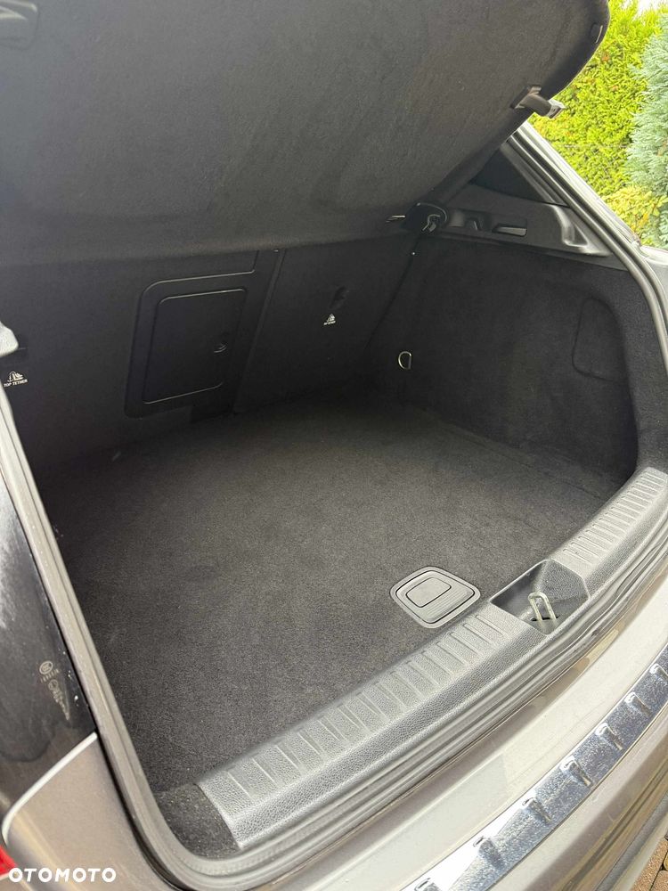 Mercedes-Benz GLA 220 d 4-Matic - 7