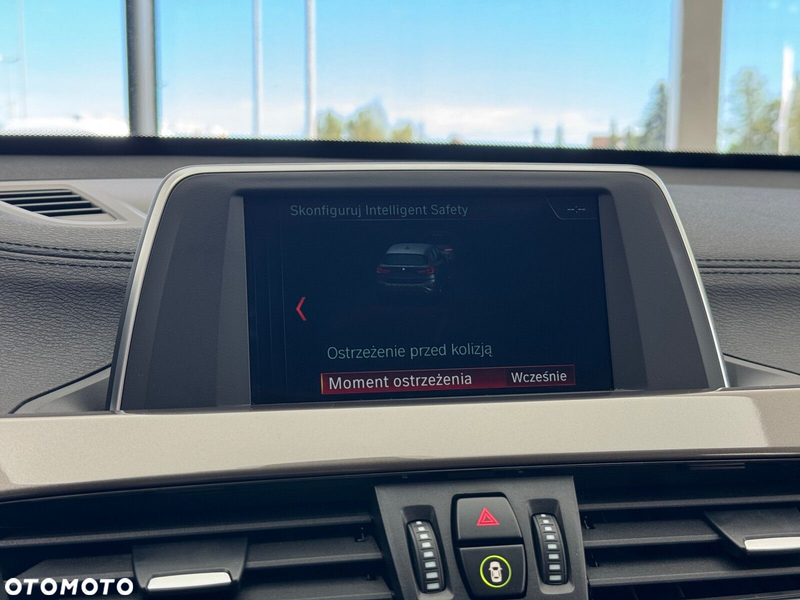 BMW X1 sDrive18i xLine - 34