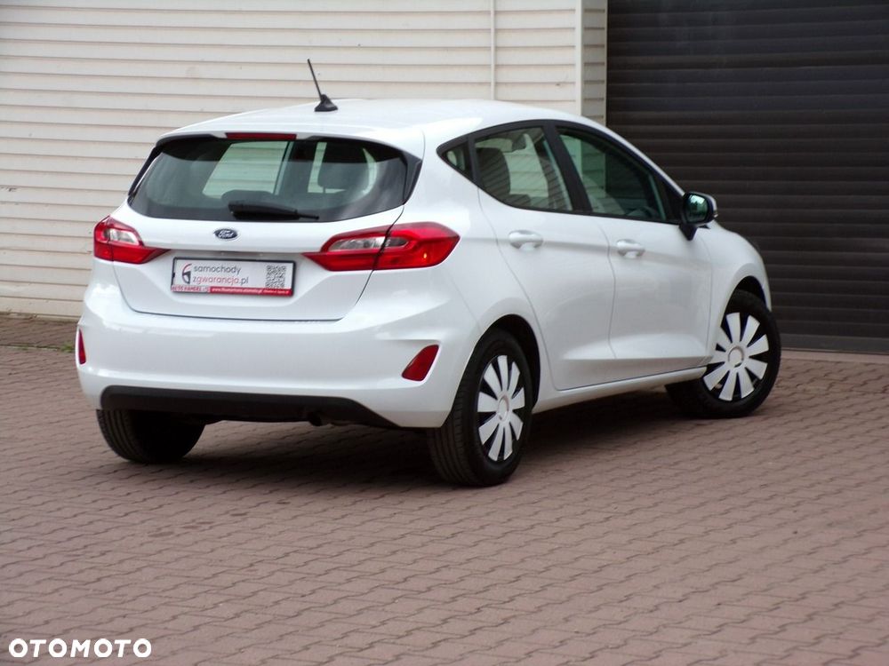 Ford Fiesta - 12
