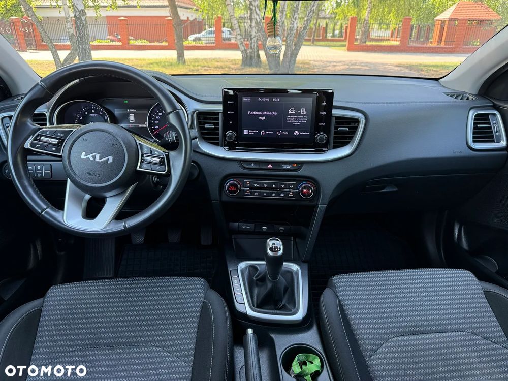 Kia Ceed 1.5 T-GDI L - 14