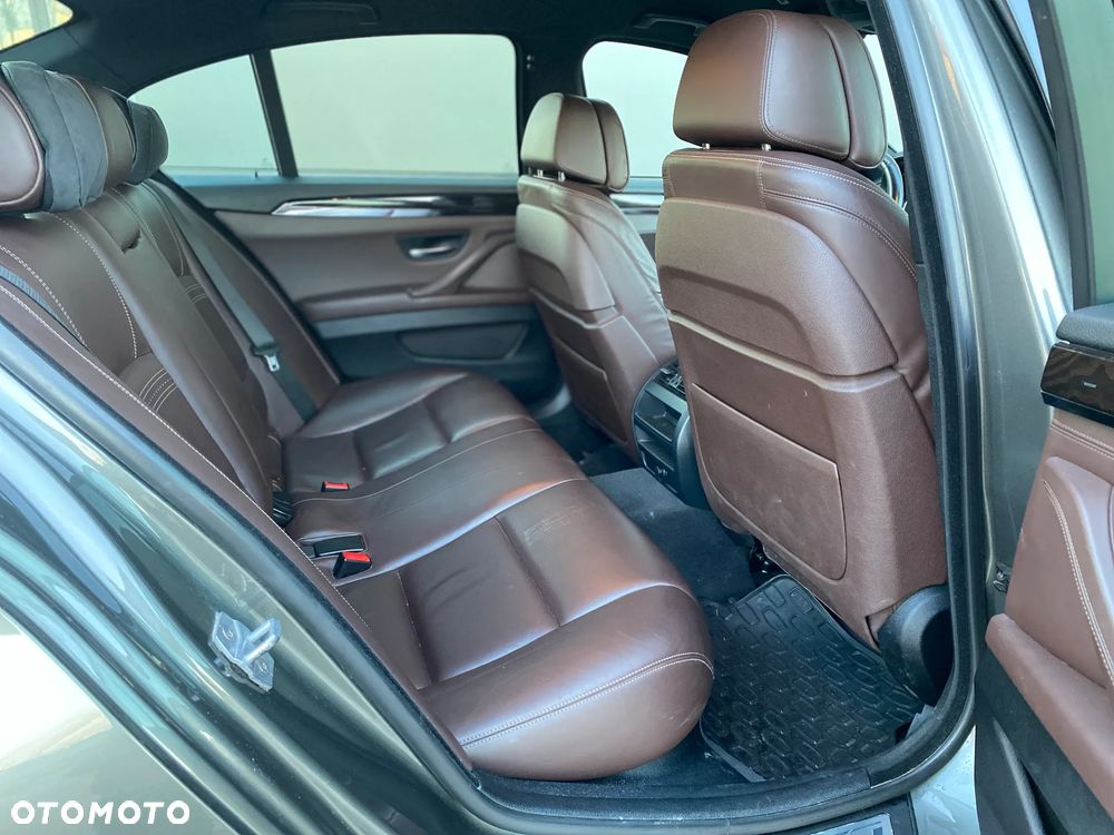 BMW Seria 5 525d xDrive Luxury Line - 20