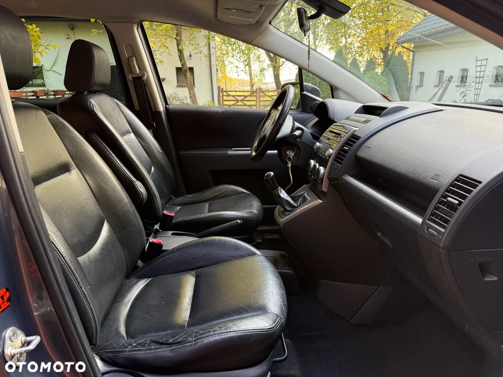 Mazda 5 2.0 Exclusive - 11